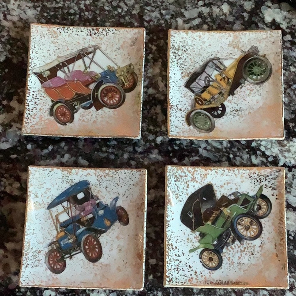 Vintage Napco ceramic, 4 antique car small plates, hand painted.Japan